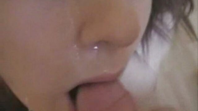 WANKZ- Kaylee Haze, une video x gratuite mature adolescente coquine, adore baiser