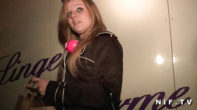 Mofos.com - Kira Adams video x hard gratuit - Sex Tapes Latines